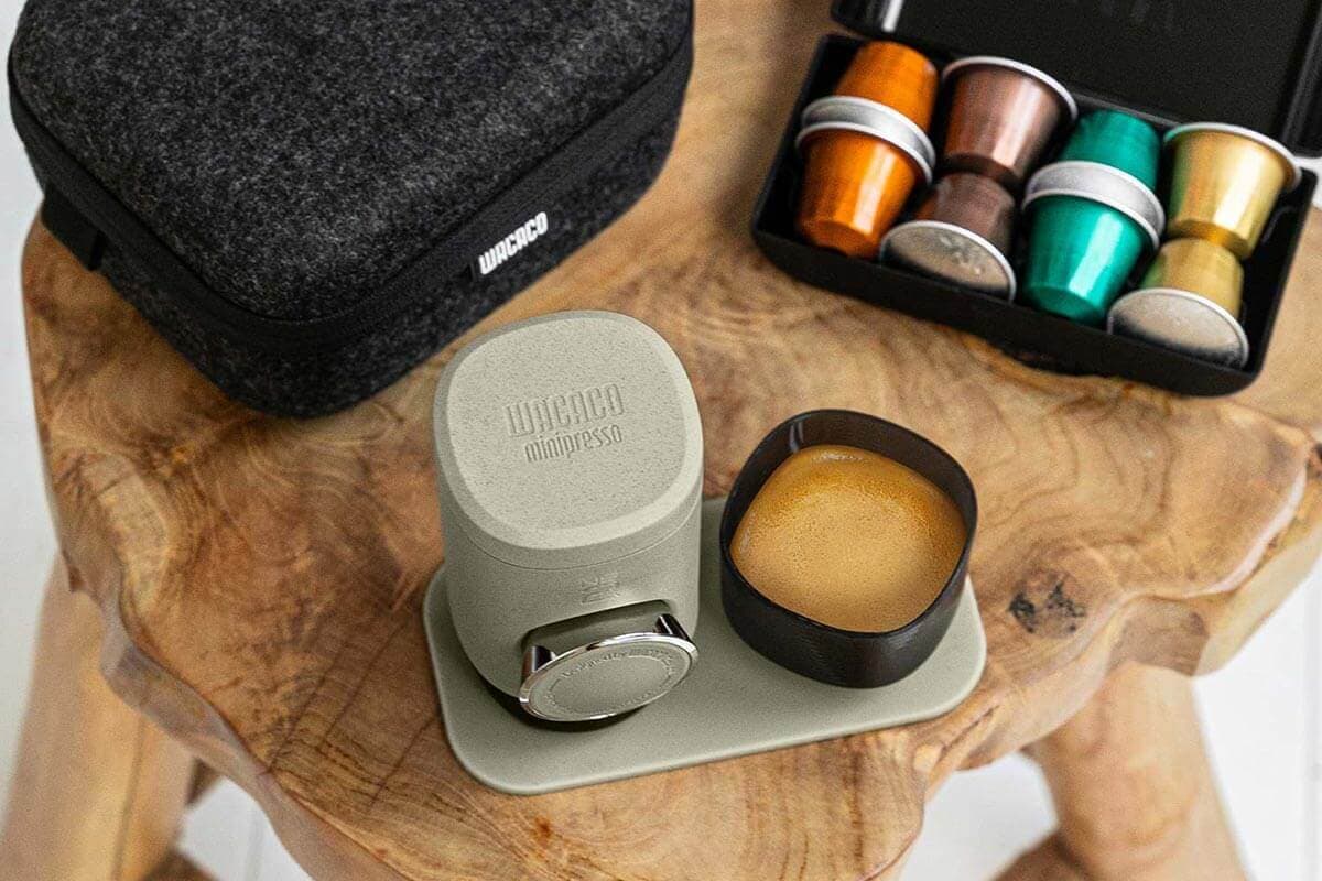 Minipresso NS2 with capsules